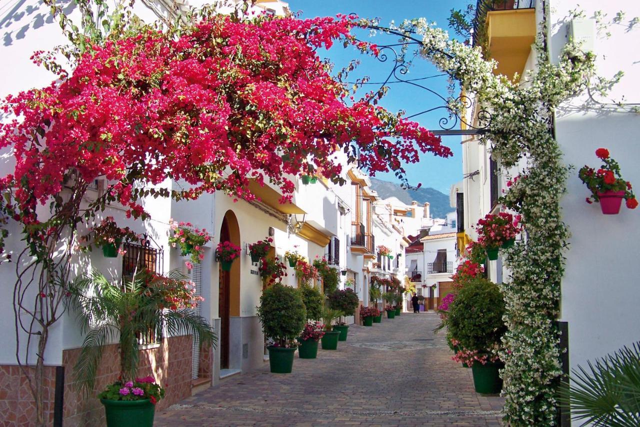 Unique Andalusian Townhouse Next To Beach Estepona Exterior foto